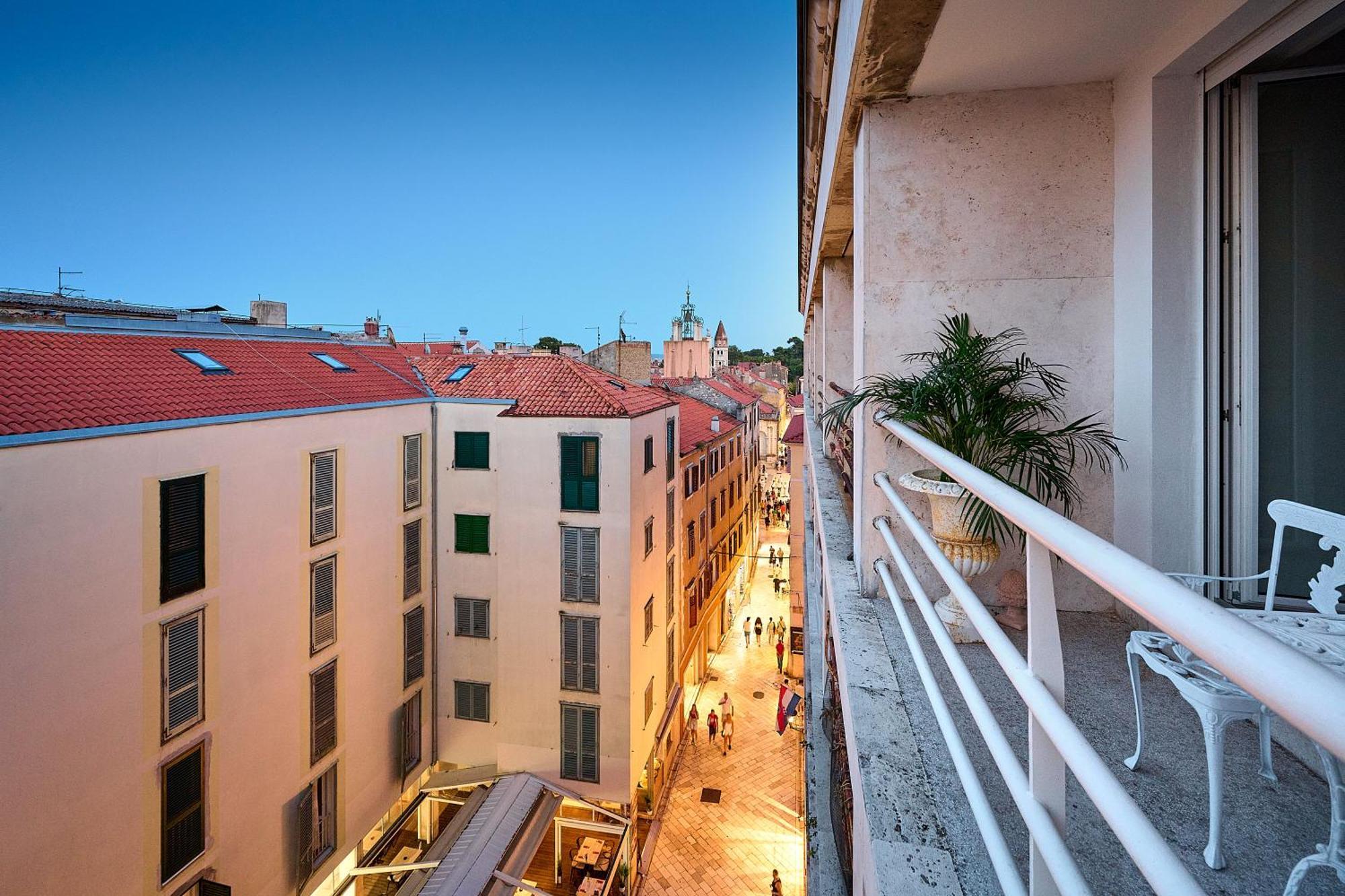 The Central Pearl Apartment Zadar Exterior photo